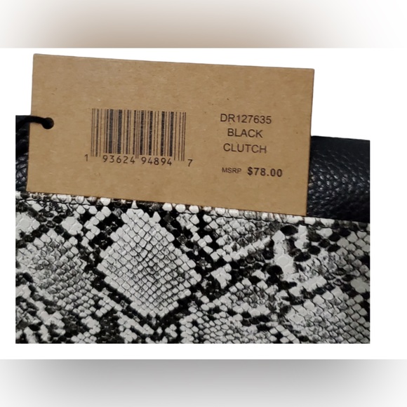 Steve Madden Clutch With Crossbody chain. NWT - Picture 6 of 10